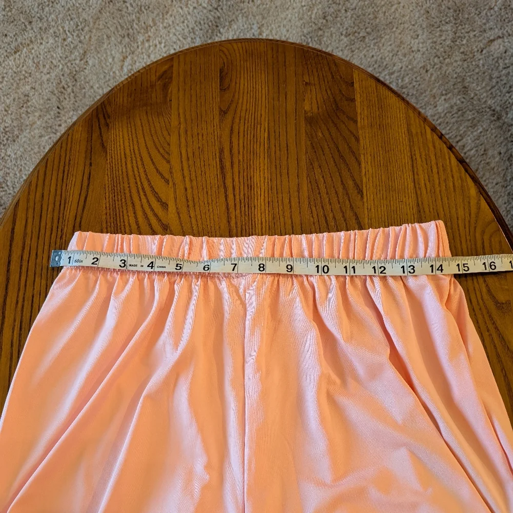 Moda Me Couture Peachy-Pink Feather Trimmed Pajamas Set, Size L - NEW - Picture 10 of 12